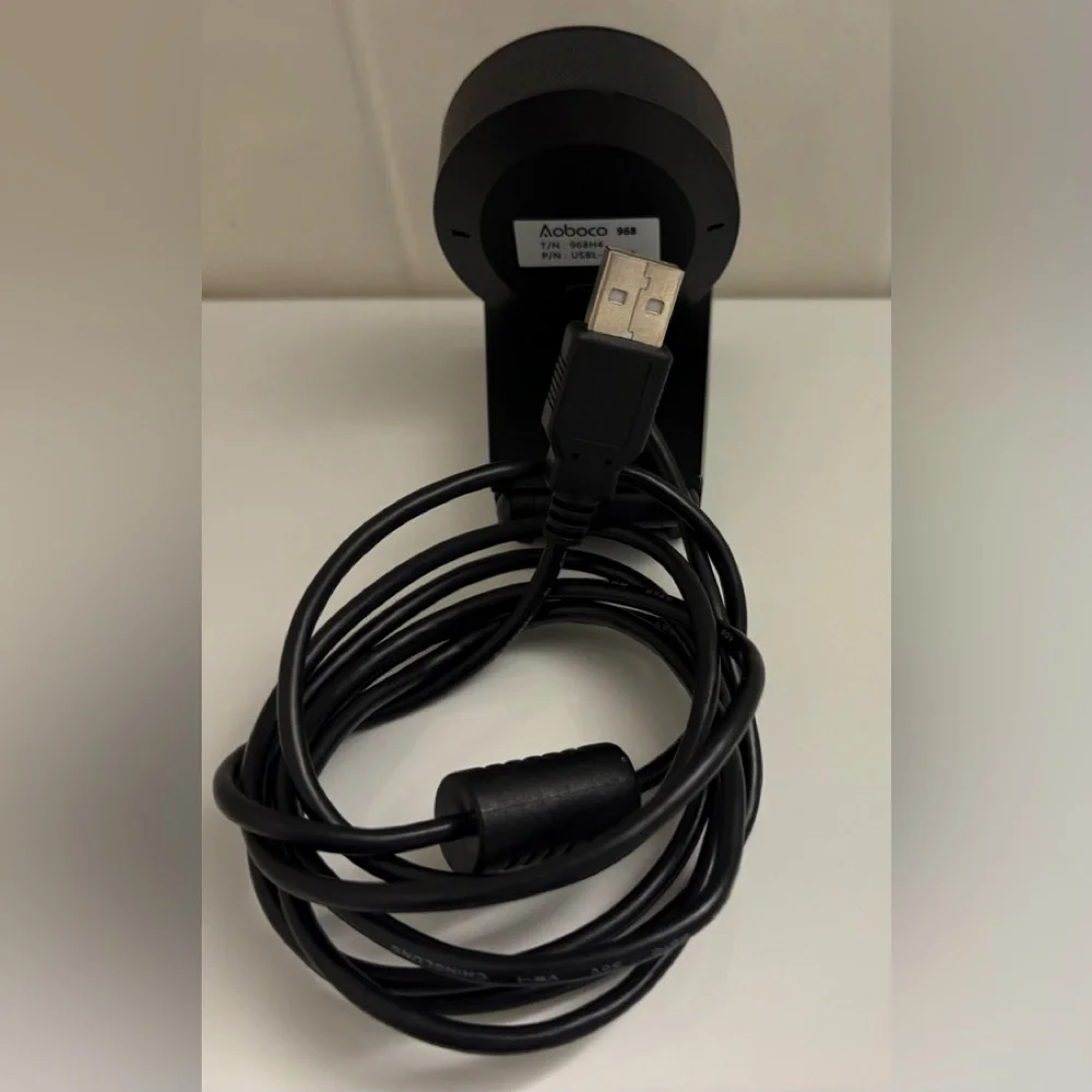 Aoboco 969 Streaming Web Cam 1080p w/ microphone and ring light